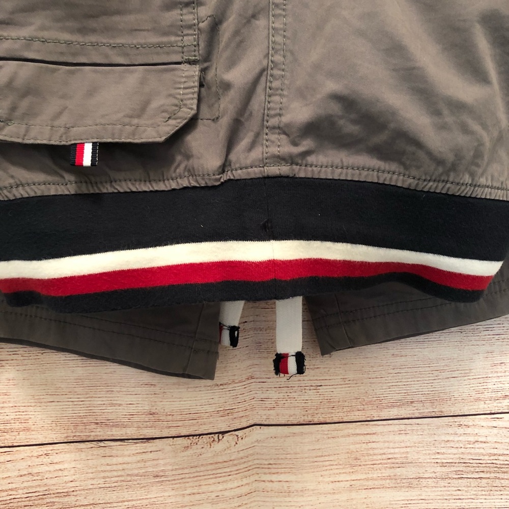 Tommy Hilfiger Boys Shorts Small 8/10 - Picture 4 of 6